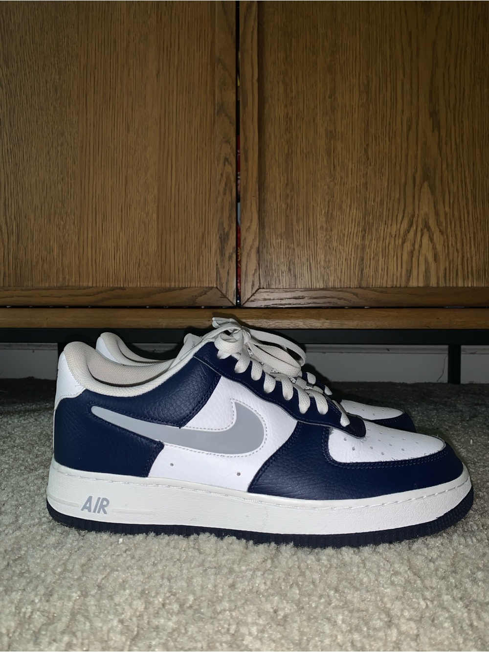 Nike Air Force 1 Midnight Navy Size 10.5